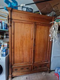 Armadio antico