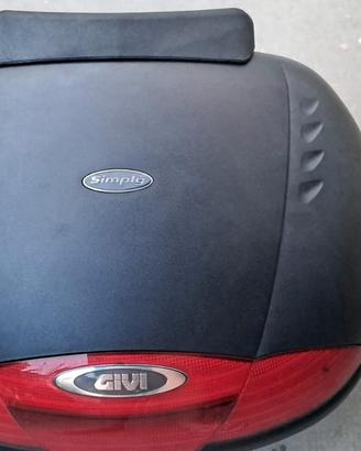 Givi baletto Simply 45 litri usato tenuto bene 