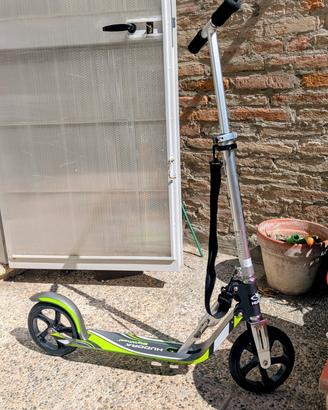 Monopattino ruote grandi