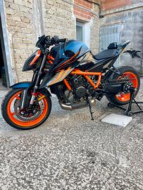Super Duke 1290