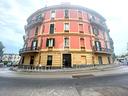2-locali-a-napoli