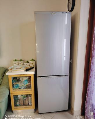  Frigo + congelatore separato 