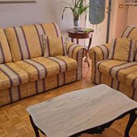 Divano completo di poltrona 3 posti e 2 posti