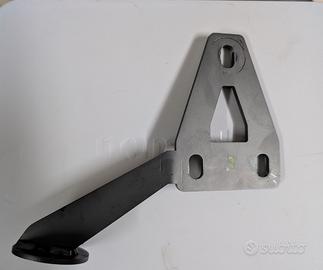 Guzzi V7 IV Stone Staffa x Cavaletto 