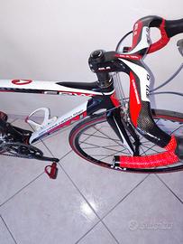 BICI DA CORSA FRW IN CARBONIO