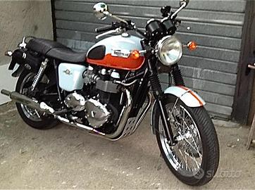 TRIUMPH BONNEVILLE T100 ANNIVERSARY 2009