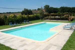 Country house in casale 250mq 8/10 pax con piscina