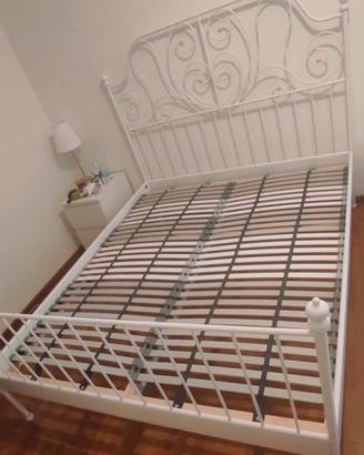 Letto matrimoniale Leirvik Ikea