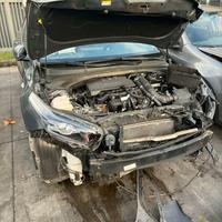 Kia XCeed del 2022 per pezzi di ricambio