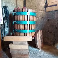 Kit per fare il vino: torchio+macina+tino