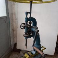 trapano antico a colonna