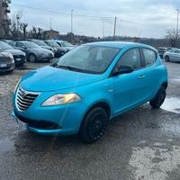 Lancia Ypsilon 0.9 TwinAir 85 CV 5 porte Metano Ec