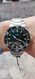 Oris Aquis Date 