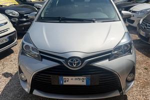 Toyota Yaris 1.5 Hybrid 5 porte Cool