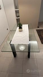 Tavolo da pranzo in cristallo, Design moderno