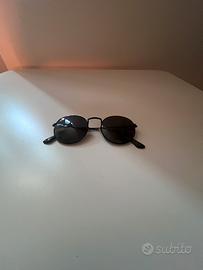 occhiali da sole Ray-Ban RB3532