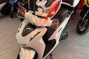 SH 350 I HONDA IMMATRICOLATO AGOSTO 2025