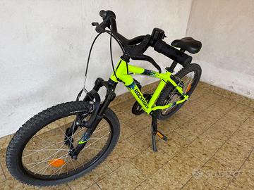 Bicicletta bimbo/a seminuova 6/9 anni