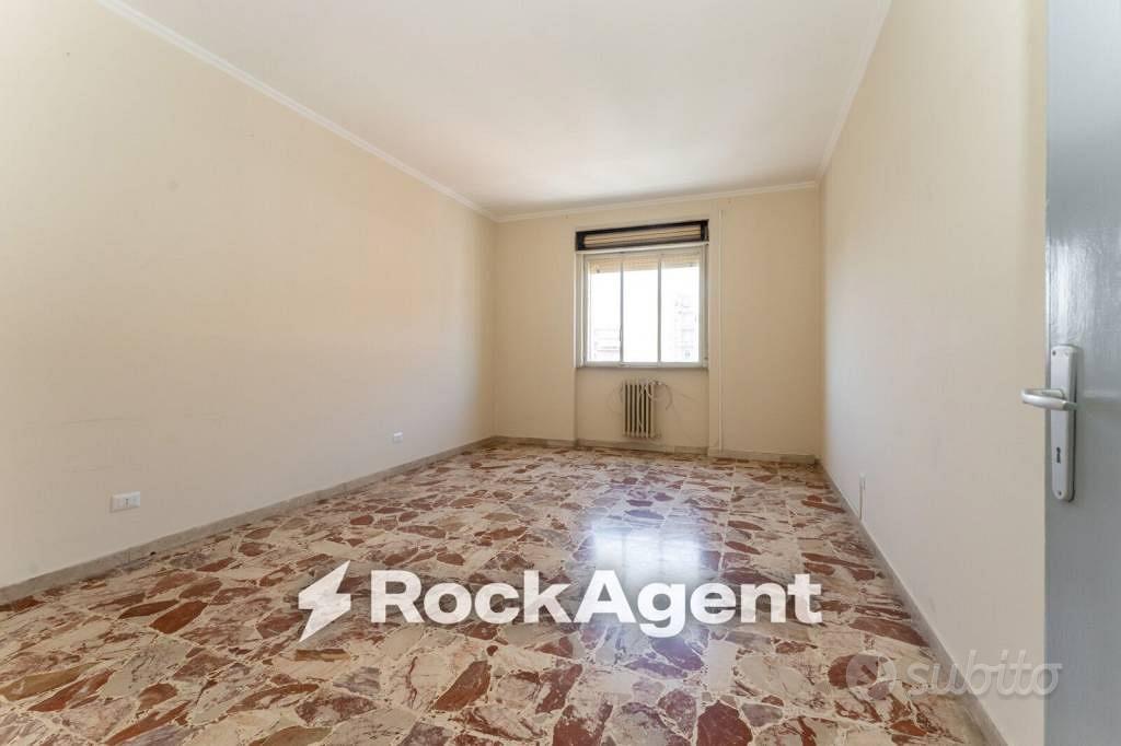 Appartamento di 98 m² con 2 locali e box auto a Ca - Vista 2