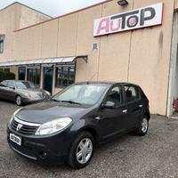 DACIA Sandero 1.4 8V Lauréate