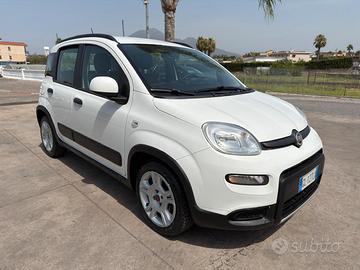 Fiat Panda 1.2 69cv 2022 GPL di Serie