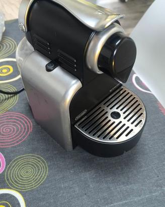 Macchina caffè De Longhi per capsule Nespresso