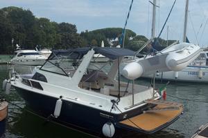 Fjord Weekender 240 - Refit esterno 2025