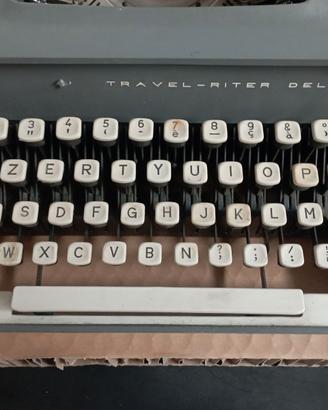 Macchina per scrivere Remington Travel-Riter Delux