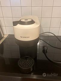 Macchina caffè Nespresso Vertuo Pop