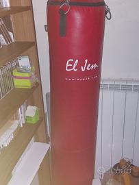 Sacco boxe con supporto