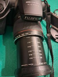 FUJIFILM FINEPIX HS20EXR