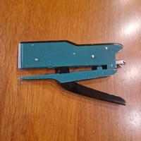 Cucitrice Zenith 548