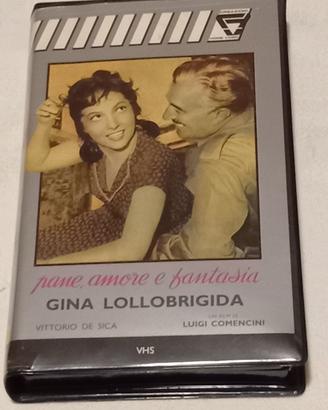 Videocassetta VHS del film: Pane, amore e fantasia