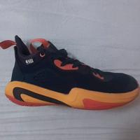 Scarpa BASKET NBA unisex tg. 37.5