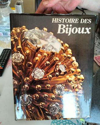 libro storia dei gioielli 