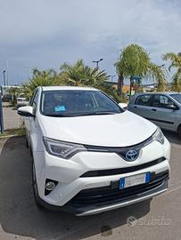 Toyota Rav 4 Hybrid Lounge 