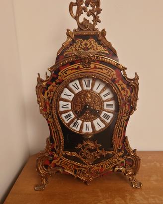 Pendola da tavolo.