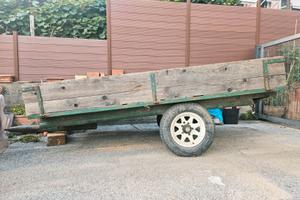 Carro per trattore / Traktoranhänger