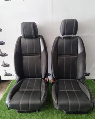 Tappezzeria land rover velar alcantara pelle nera