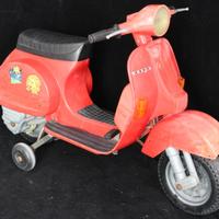 Vespa Giocattolo Peg Perego PC200 con rotelle