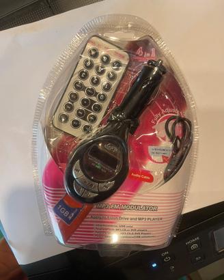 Trasmettitore FM per auto