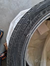 GOMME INVERNALI NOKIAN 245/40R19