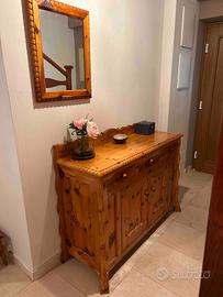 Credenza in legno massello stile montagna