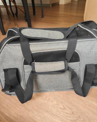 Trasportino per cani e gatti 