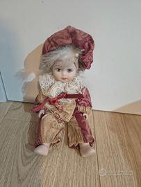 Deliziosa bambola vintage in porcellana, stile pag