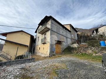 QUADRIFAMILIARE A RUBIANA