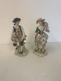 Statuette policromate, manifattura di Sitzendorf