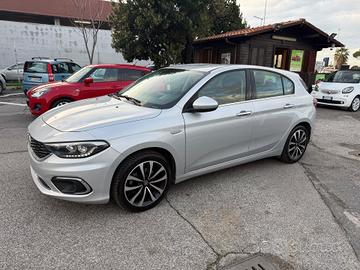 Fiat Tipo 1.6 Mjt S&S 5 porte Lounge