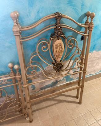 Letto in ferro battuto