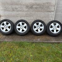 cerchi in lega con gomme NEXEN 225/55R16